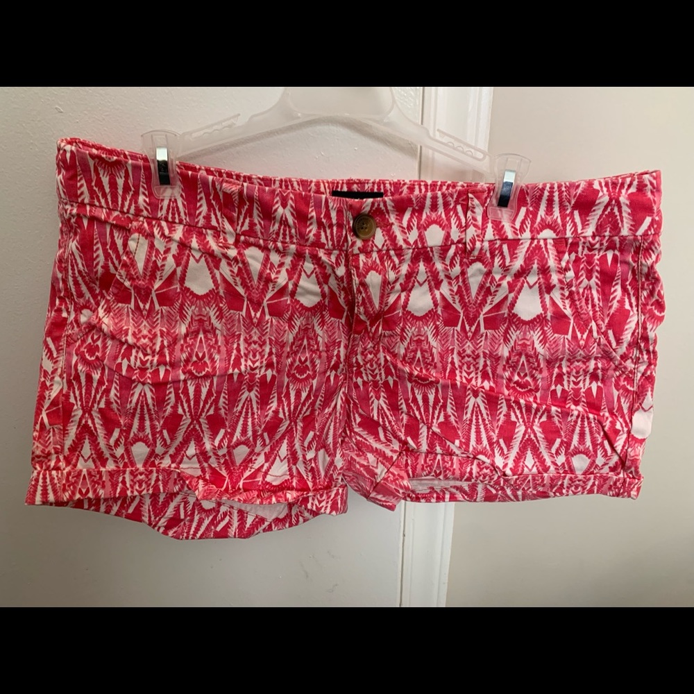 American eagle pink print shorts
